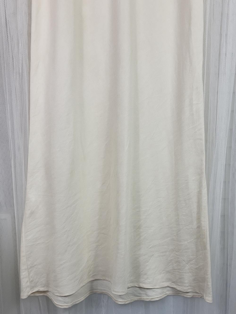 Rhythm Bias Cut Maxi Skirt - CREAM. Size 4 - Picture 5 of 13